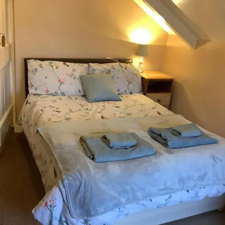 Bed & Breakfast Haelarcher And Helicopter *